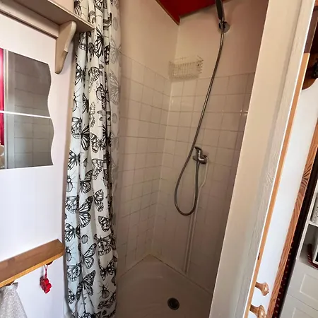 Petit Nid Ensoleille * ルーアン